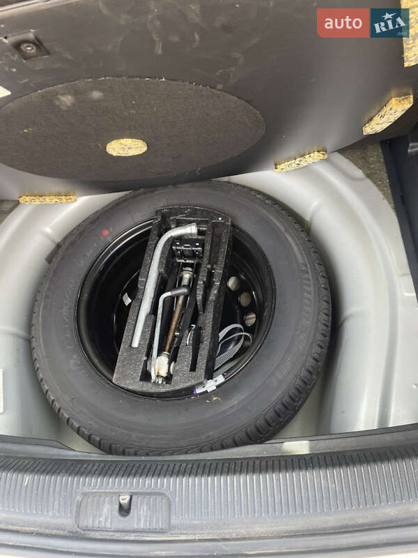 Універсал Volkswagen Jetta 2013 в Києві