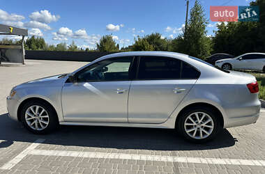 Седан Volkswagen Jetta 2014 в Києві