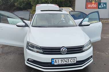 Седан Volkswagen Jetta 2016 в Киеве