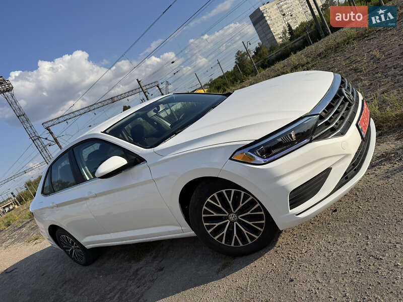 Седан Volkswagen Jetta 2021 в Харькове