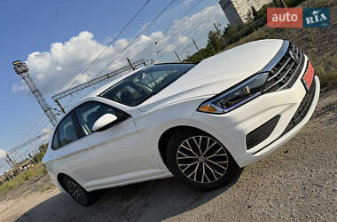 Седан Volkswagen Jetta 2021 в 