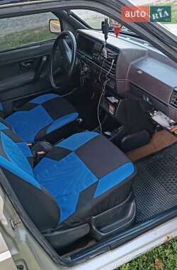Седан Volkswagen Jetta 1985 в 