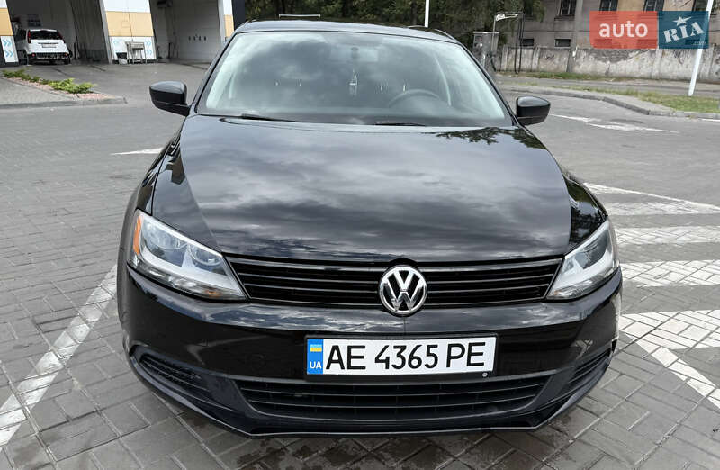 Volkswagen Jetta 2014