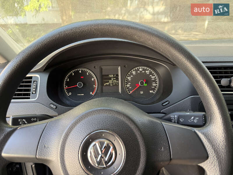 Седан Volkswagen Jetta 2014 в Каменском фото 10 Седан Volkswagen Jetta 2014 в Каменском