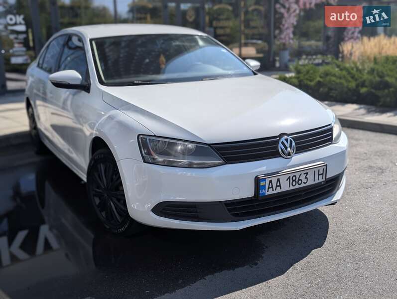 Volkswagen Jetta 2014