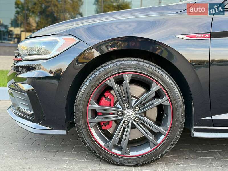 Седан Volkswagen Jetta 2019 в Одессе фото 14 Седан Volkswagen Jetta 2019 в Одессе