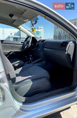 Седан Volkswagen Jetta 2006 в 