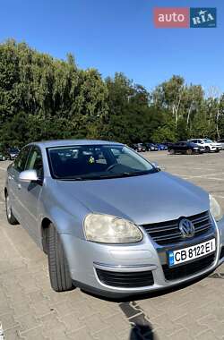 Седан Volkswagen Jetta 2006 в Чернигове