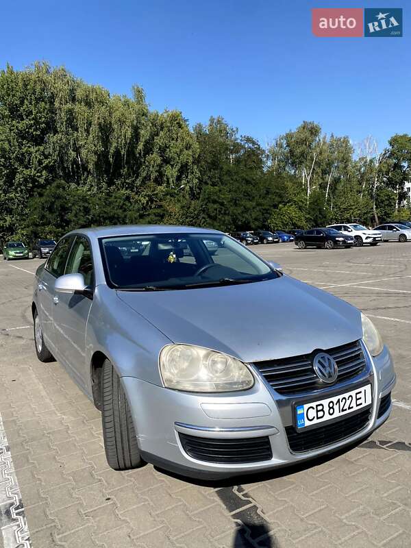 Седан Volkswagen Jetta 2006 в 
