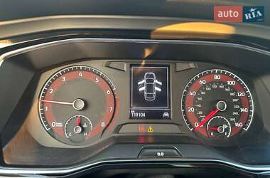 Седан Volkswagen Jetta 2019 в 