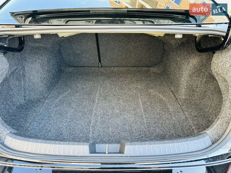 Седан Volkswagen Jetta 2019 в Виннице