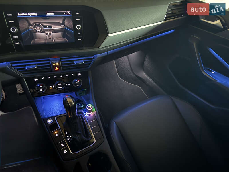 Седан Volkswagen Jetta 2019 в Одессе