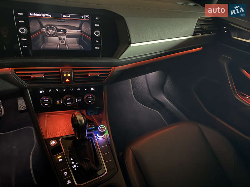 Седан Volkswagen Jetta 2019 в Одессе