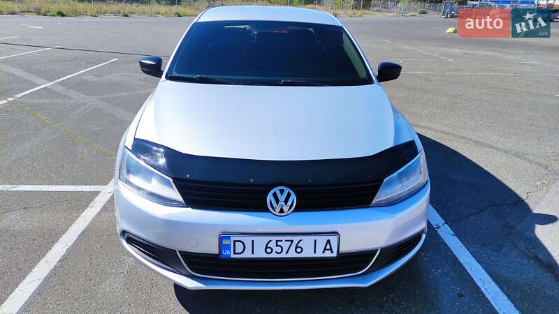 Volkswagen Jetta 2011