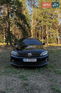 Седан Volkswagen Jetta 2014 в Змиеве