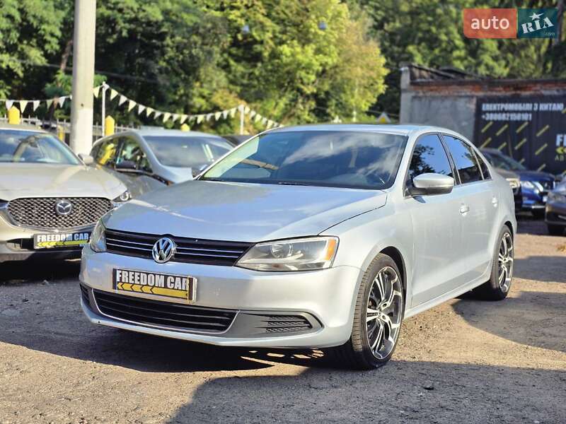 Volkswagen Jetta 2014