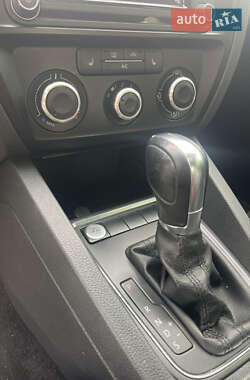 Седан Volkswagen Jetta 2016 в 