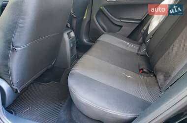 Седан Volkswagen Jetta 2016 в 