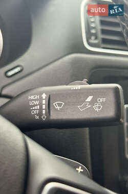 Седан Volkswagen Jetta 2013 в 