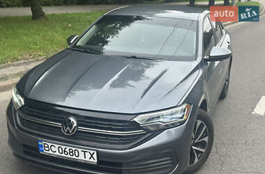 Седан Volkswagen Jetta 2022 в 