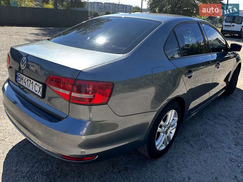 Седан Volkswagen Jetta 2014 в Сумах