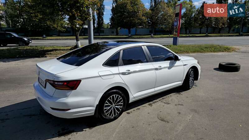 Седан Volkswagen Jetta 2019 в Харкові