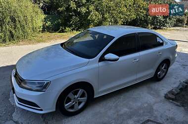 Седан Volkswagen Jetta 2016 в Запорожье