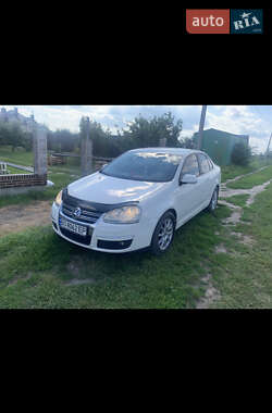 Седан Volkswagen Jetta 2008 в 