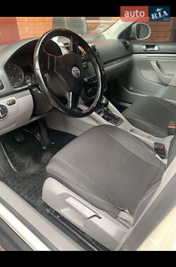 Седан Volkswagen Jetta 2008 в 