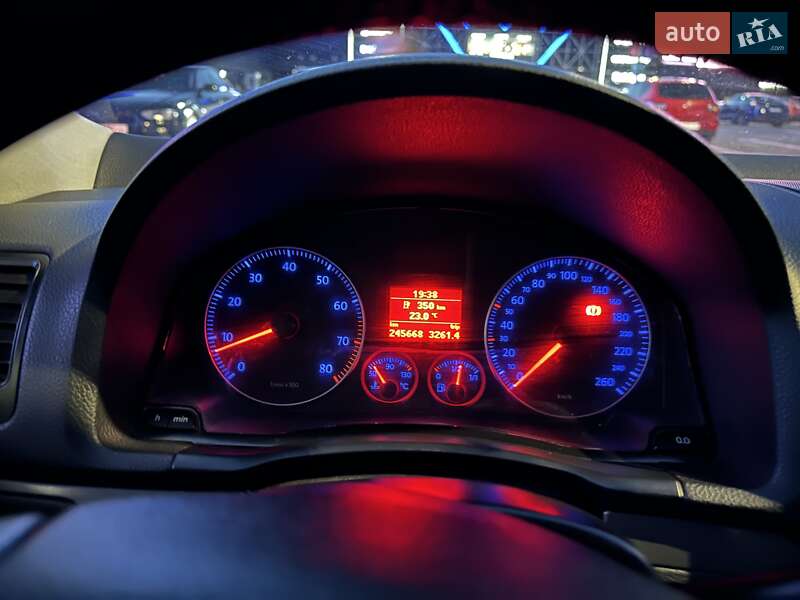 Седан Volkswagen Jetta 2008 в Києві фото 17 Седан Volkswagen Jetta 2008 в Києві