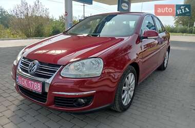 Седан Volkswagen Jetta 2008 в Івано-Франківську
