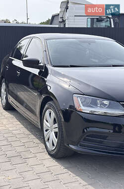 Седан Volkswagen Jetta 2017 в 
