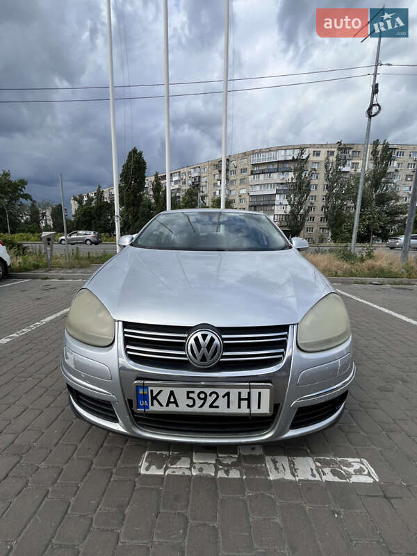 Седан Volkswagen Jetta 2006 в Киеве фото 9 Седан Volkswagen Jetta 2006 в Киеве