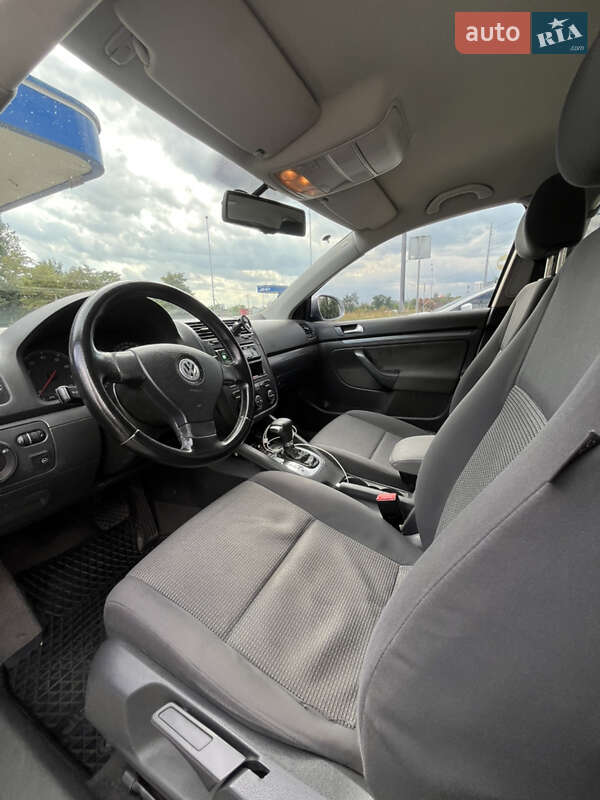 Седан Volkswagen Jetta 2006 в Киеве фото 8 Седан Volkswagen Jetta 2006 в Киеве