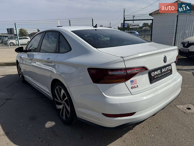Седан Volkswagen Jetta 2019 в Києві
