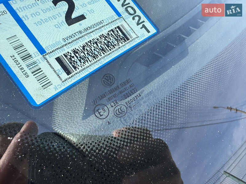 Седан Volkswagen Jetta 2019 в Києві