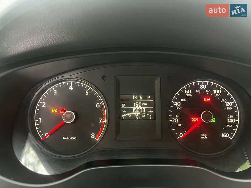 Седан Volkswagen Jetta 2010 в Харкові