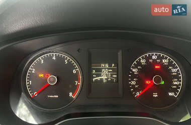 Седан Volkswagen Jetta 2010 в 