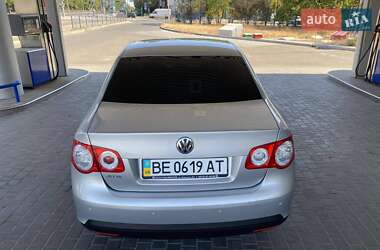 Седан Volkswagen Jetta 2009 в 