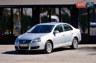 Седан Volkswagen Jetta 2007 в 