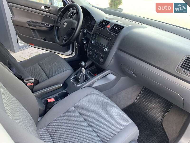 Седан Volkswagen Jetta 2006 в Сарнах фото 5 Седан Volkswagen Jetta 2006 в Сарнах