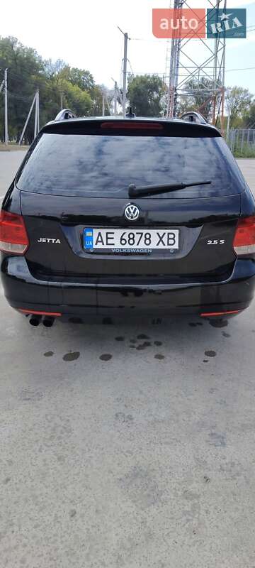 Универсал Volkswagen Jetta 2012 в Синельниково
