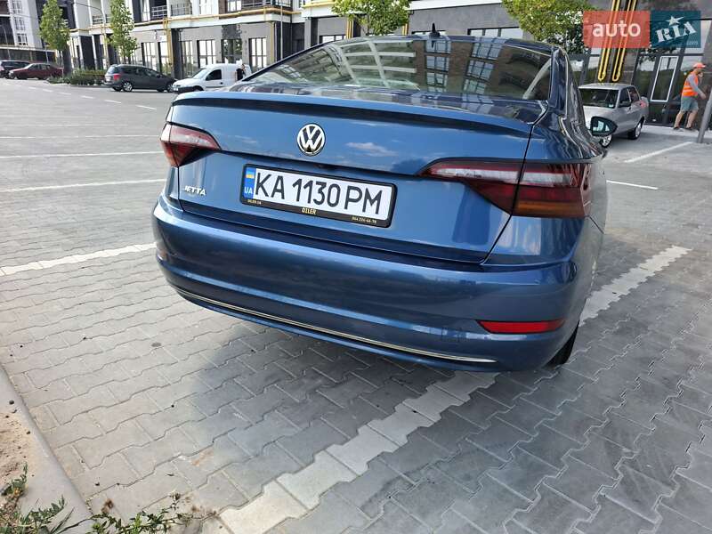 Седан Volkswagen Jetta 2018 в Києві