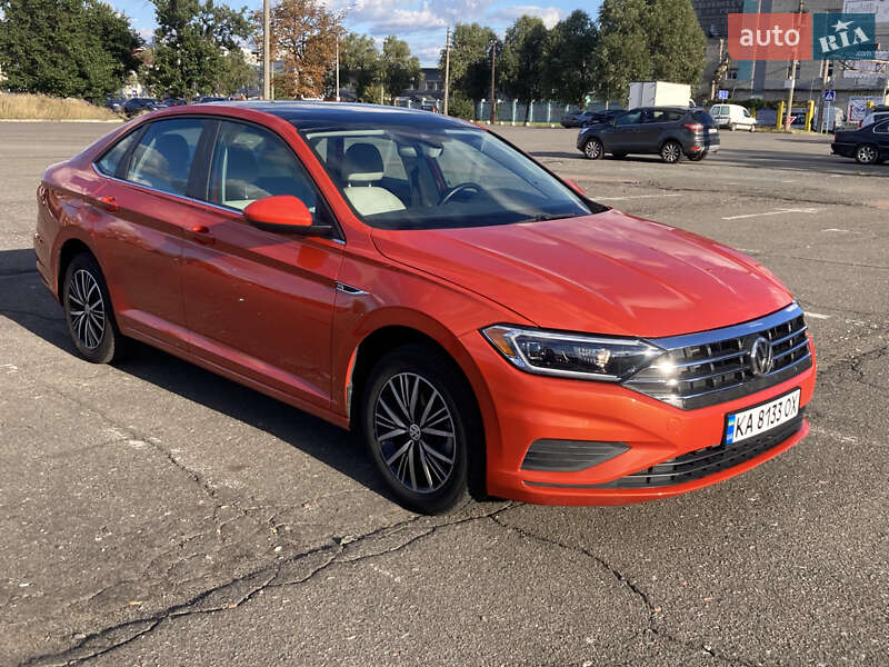 Седан Volkswagen Jetta 2019 в Києві