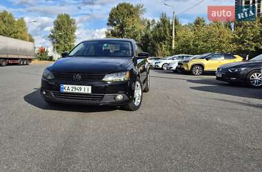 Седан Volkswagen Jetta 2014 в Києві