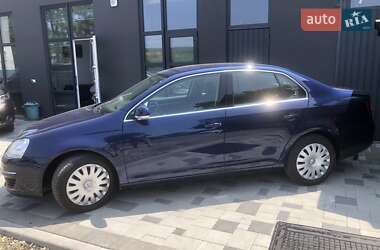 Седан Volkswagen Jetta 2006 в Івано-Франківську