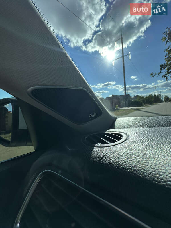 Седан Volkswagen Jetta 2014 в Одесі