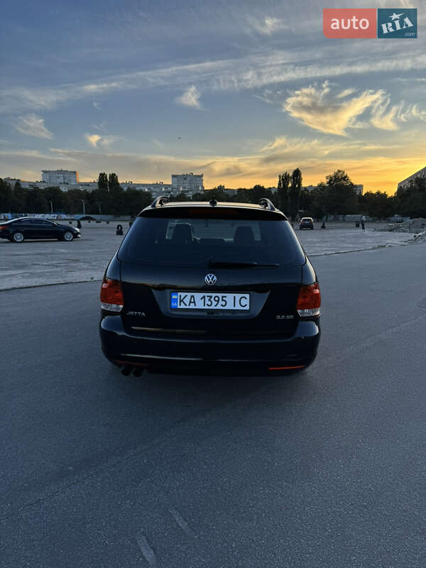 Универсал Volkswagen Jetta 2010 в Харькове