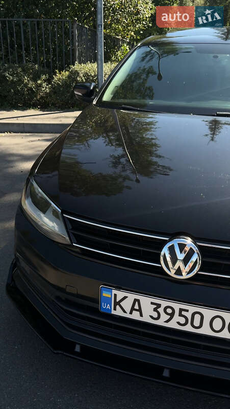 Седан Volkswagen Jetta 2014 в Києві фото 8 Седан Volkswagen Jetta 2014 в Києві