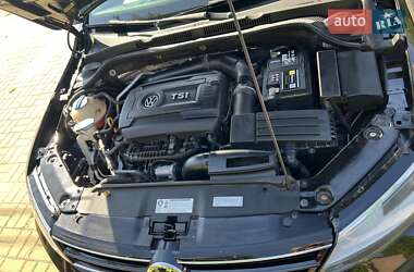 Седан Volkswagen Jetta 2014 в 